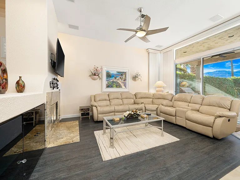 50075 Doral St — Photo 15