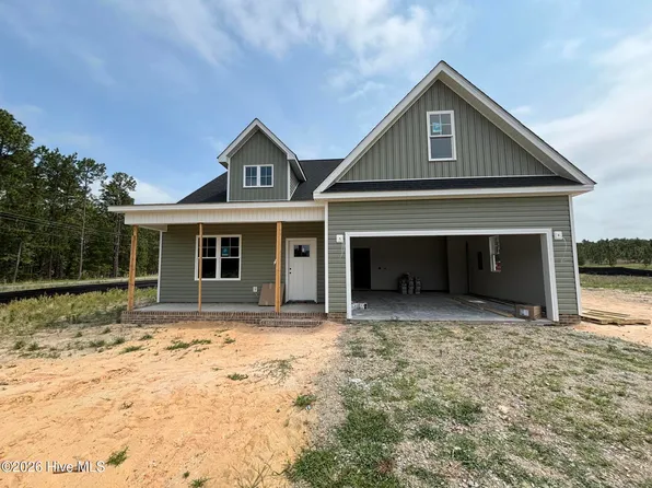 105 Spring Meadows Drive, Aberdeen, NC 28315