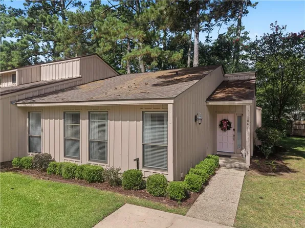 104 W Brighton Ct #104, Mandeville, LA 70471