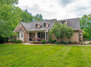 170 Ridgewood Dr, Pewee Valley, KY 40056