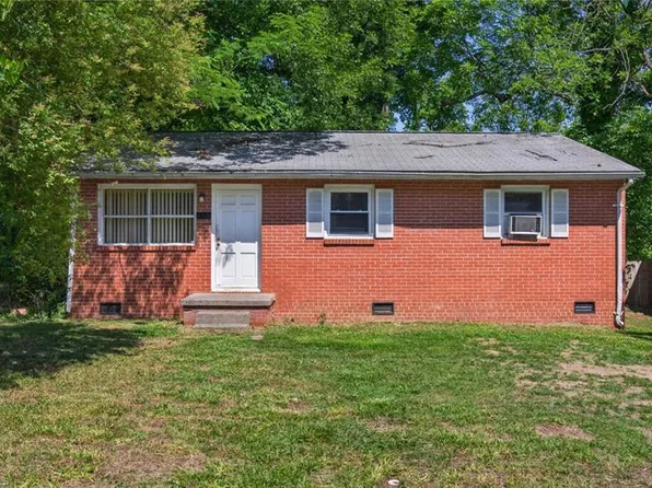 1316 Joyce St, Greensboro, NC 27405