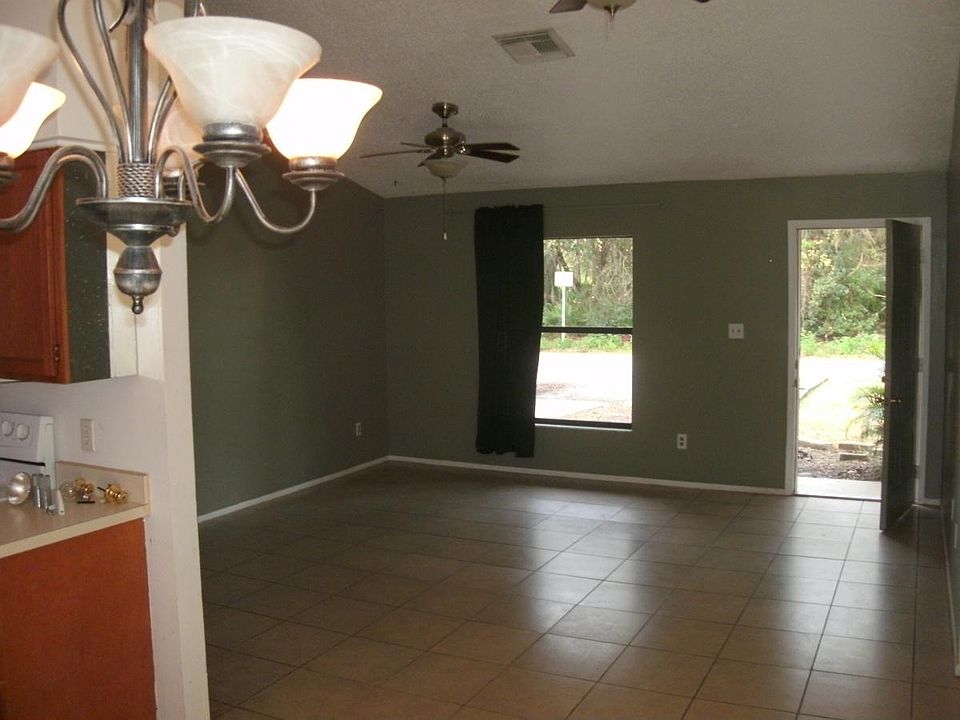 2nd image of 2675 Princeton Ave