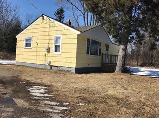 4190 S Linden Rd, Flint, MI 48507