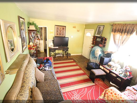 3rd image of 731 Calaveras Ave