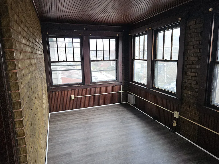 1214 Holmes St #2 — Photo 9