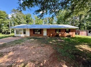 709 Melvin Leach Rd, Union, MS 39365