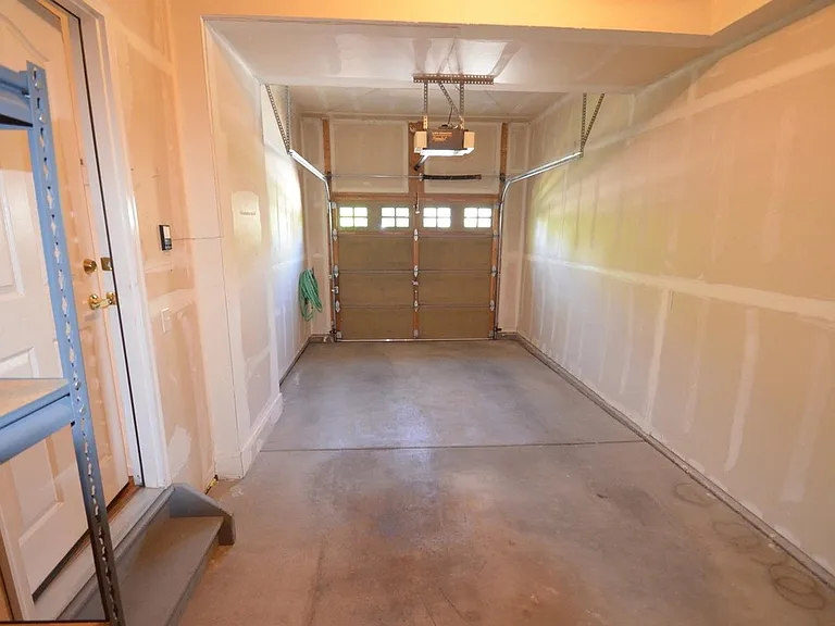2851 Whitetail Cir — Photo 23