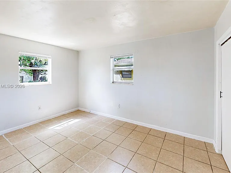 2760 NW 58th St — Photo 19