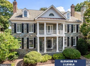 7205 Farm Meadow Ct, Mc Lean, VA 22101