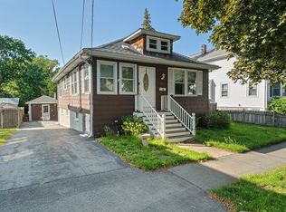 33 Exeter St, Quincy, MA 02170