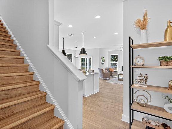 2nd image of 159 Windsor Park Ct
