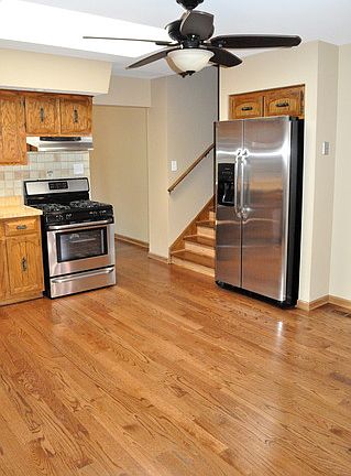 5th image of 4840 W 107th St