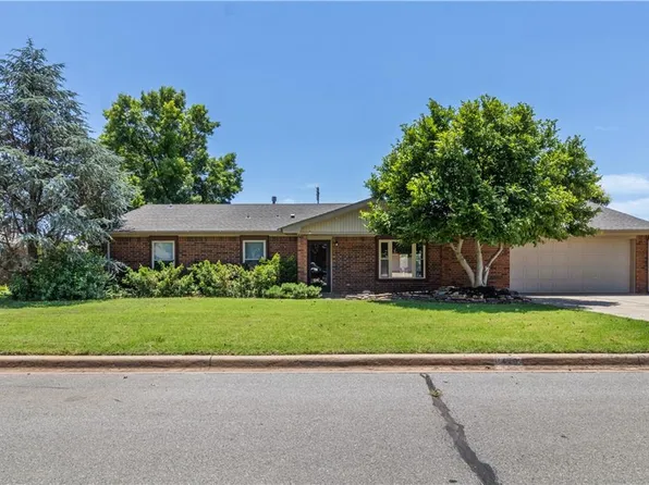 1420 Plains Ave, Weatherford, OK 73096