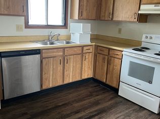 965 Boston Way APT 3, Coralville, IA 52241