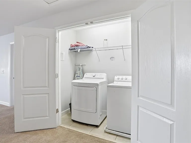 9039 Shadow Mountain St — Photo 31