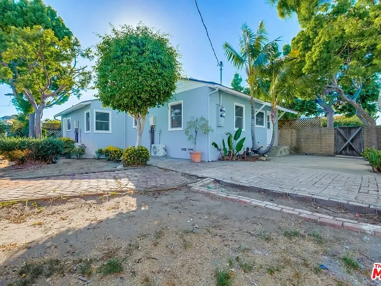 8356 Kittyhawk Ave — Photo 21