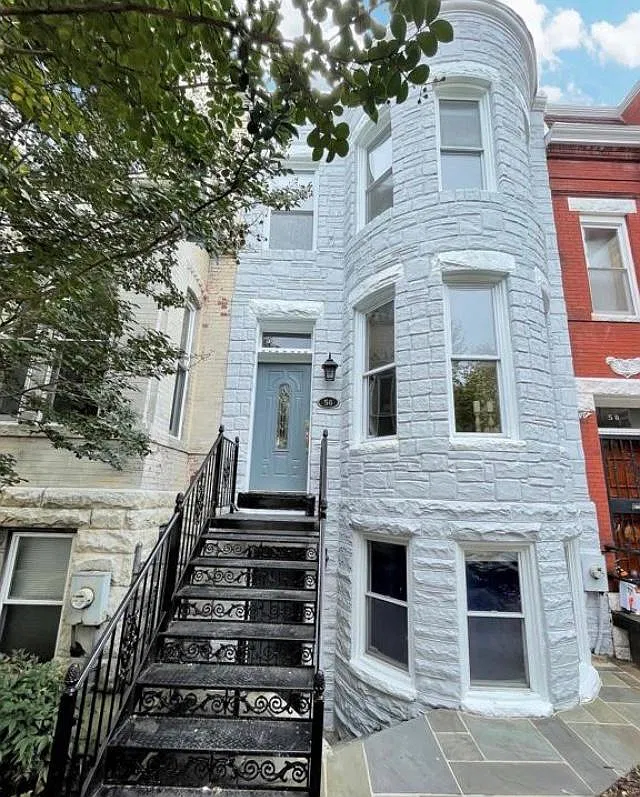 56 R St NW — Photo 2