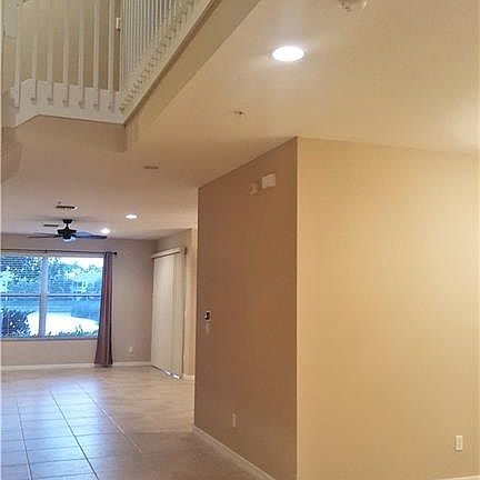2nd image of 1370 Mariposa Cir APT 105