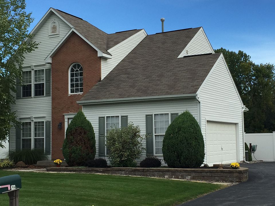 1st image of 20 Mirage Ln