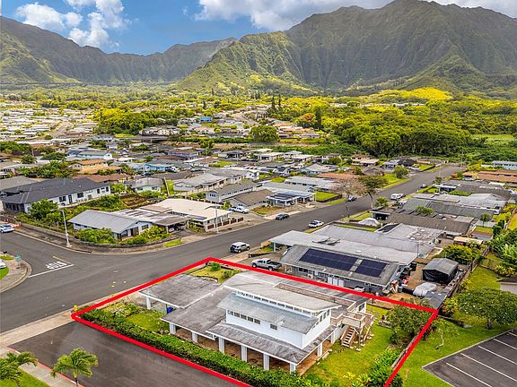 3rd image of 46-129 Halaulani St
