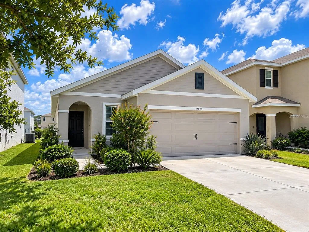 3 bed, 2.0 bath, 1516 sqft, $2,500 — Photo 1
