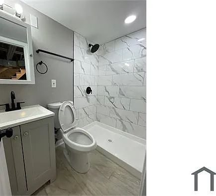2461 Shirley Ave — Photo 14