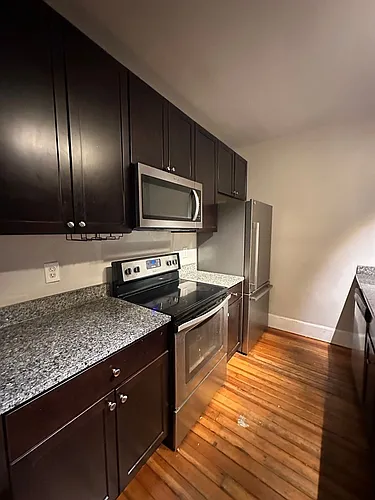 94 Oakland Ave Photo 1