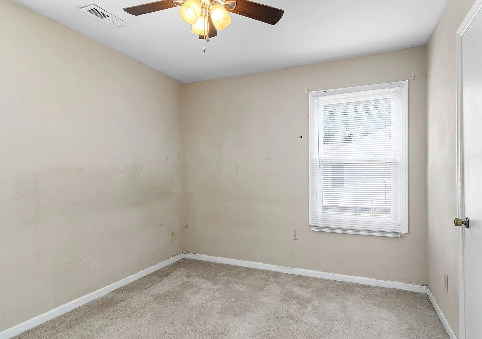 503 Woodfin Road — Photo 3