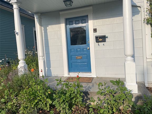 3rd image of 1416 Humboldt Street