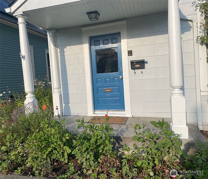 3rd image of 1416 Humboldt Street