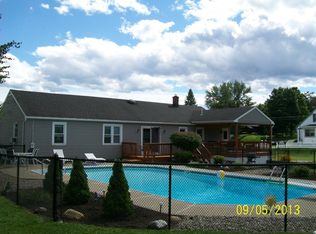 22 Columbus Ave, Waterford, NY 12188