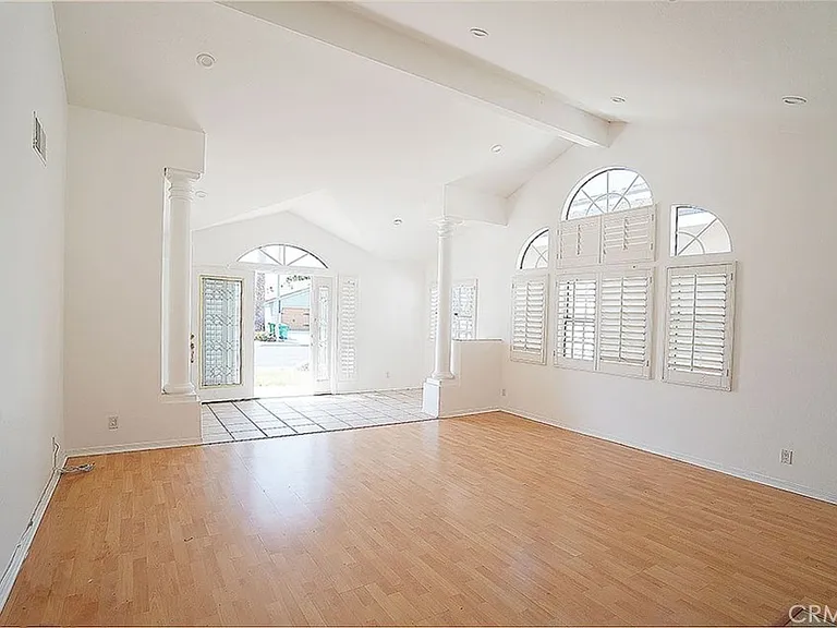14925 Laurelgrove Cir — Photo 2