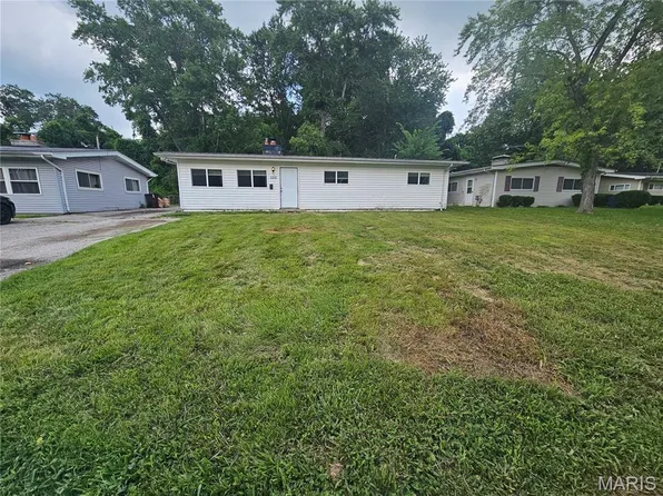 1126 Haley Ave, Saint Louis, MO 63121