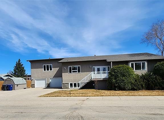 2nd image of 480 18th St NE
