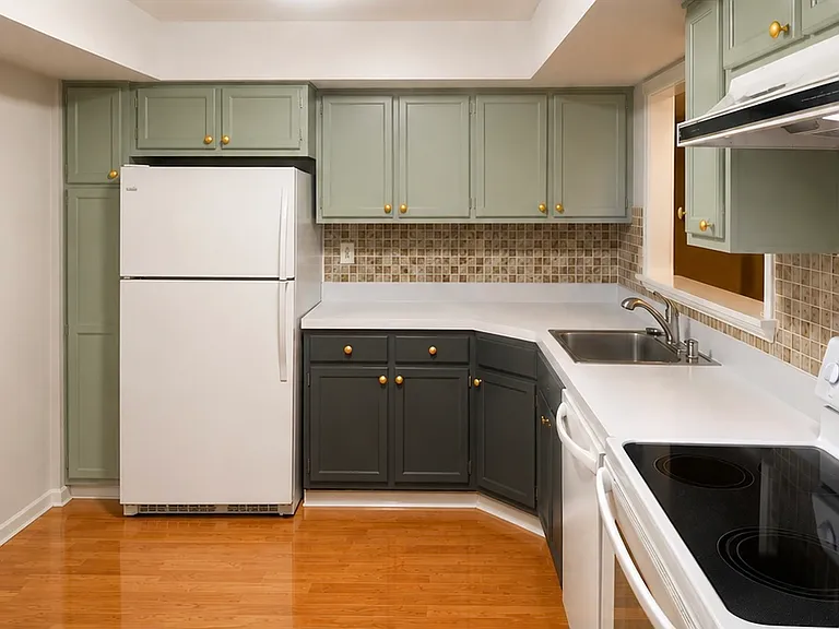 2 Twin Oak Ct — Photo 18