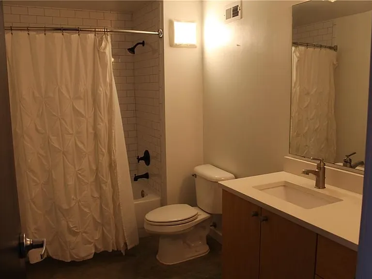 170 Boulevard 306 #H — Photo 13