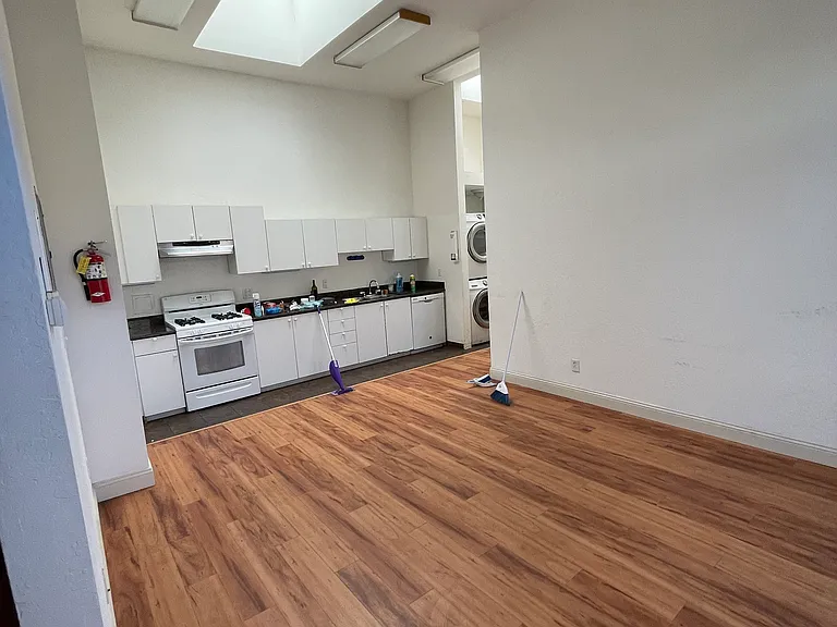 2165 Dwight Way — Photo 6