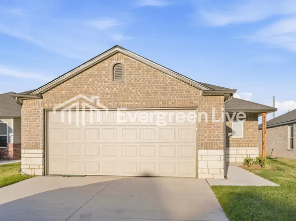 12821 Torretta Way, Yukon, OK 73099