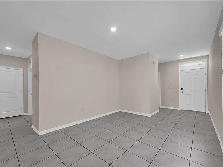 17066 Oval Rum Dr — Photo 19