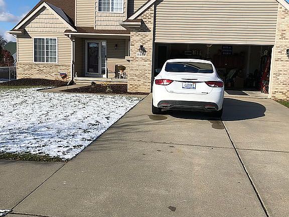 5th image of 8481 Omar Dr