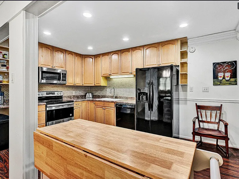 5260 Crossbow Cir #9 — Photo 7
