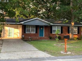 3308 Hunting Bay Dr, Spring Lake, NC 28390