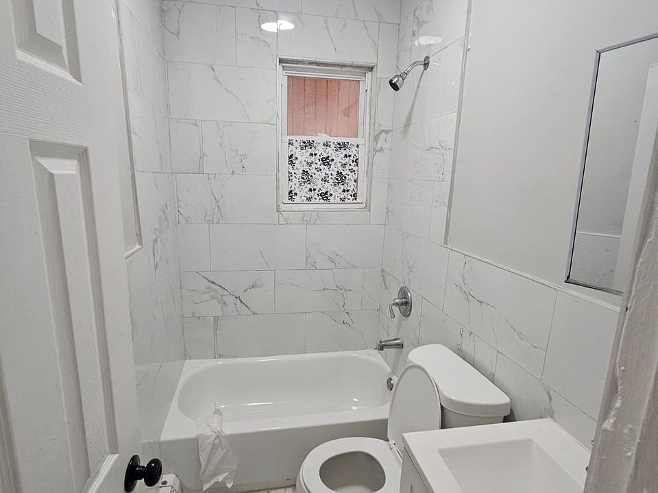1st image of 379 E 27th St APT 4