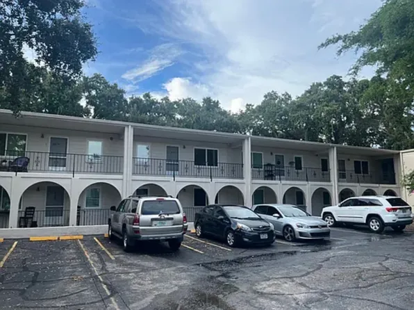 2319 W Bristol Ave APT 104, Tampa, FL 33609