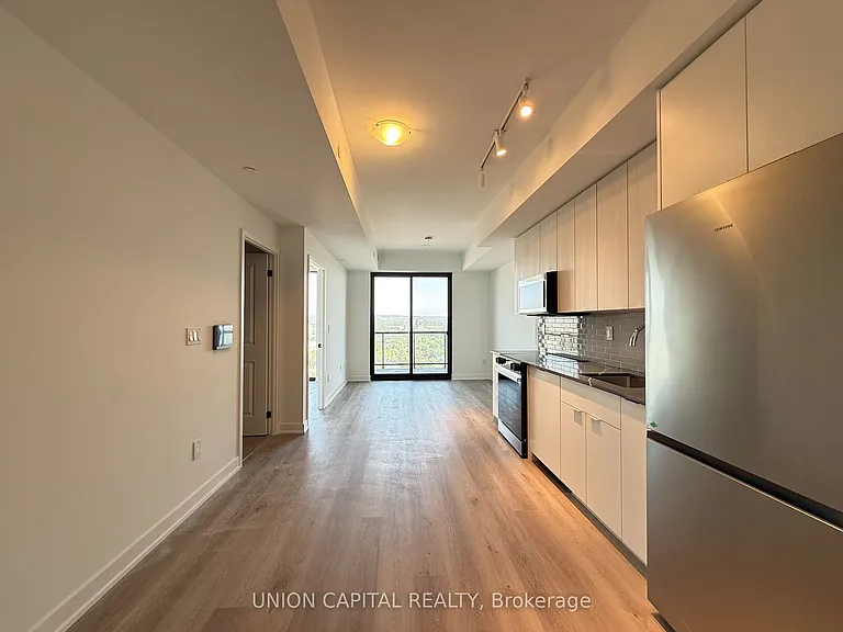 2075 Lakeshore Rd #2408 — Photo 4