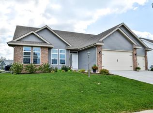 708 Kenseth Way, Cambridge, WI 53523
