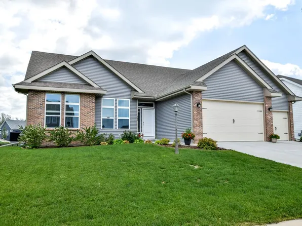 708 Kenseth Way, Cambridge, WI 53523