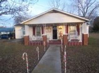 904 Shelly Rd, Decherd, TN 37324