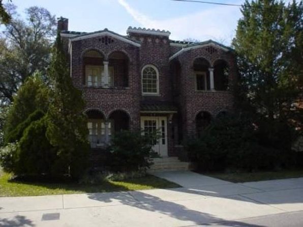 2236 Saint Johns Ave APT 1