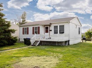 2112 Miami Dr, Iowa City, IA 52240